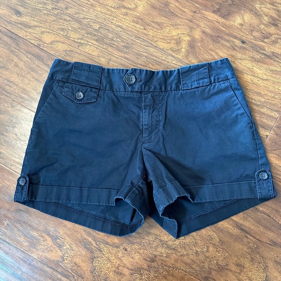 Banana Republic Pants - Women’s Banana Republic navy blue shorts size 2